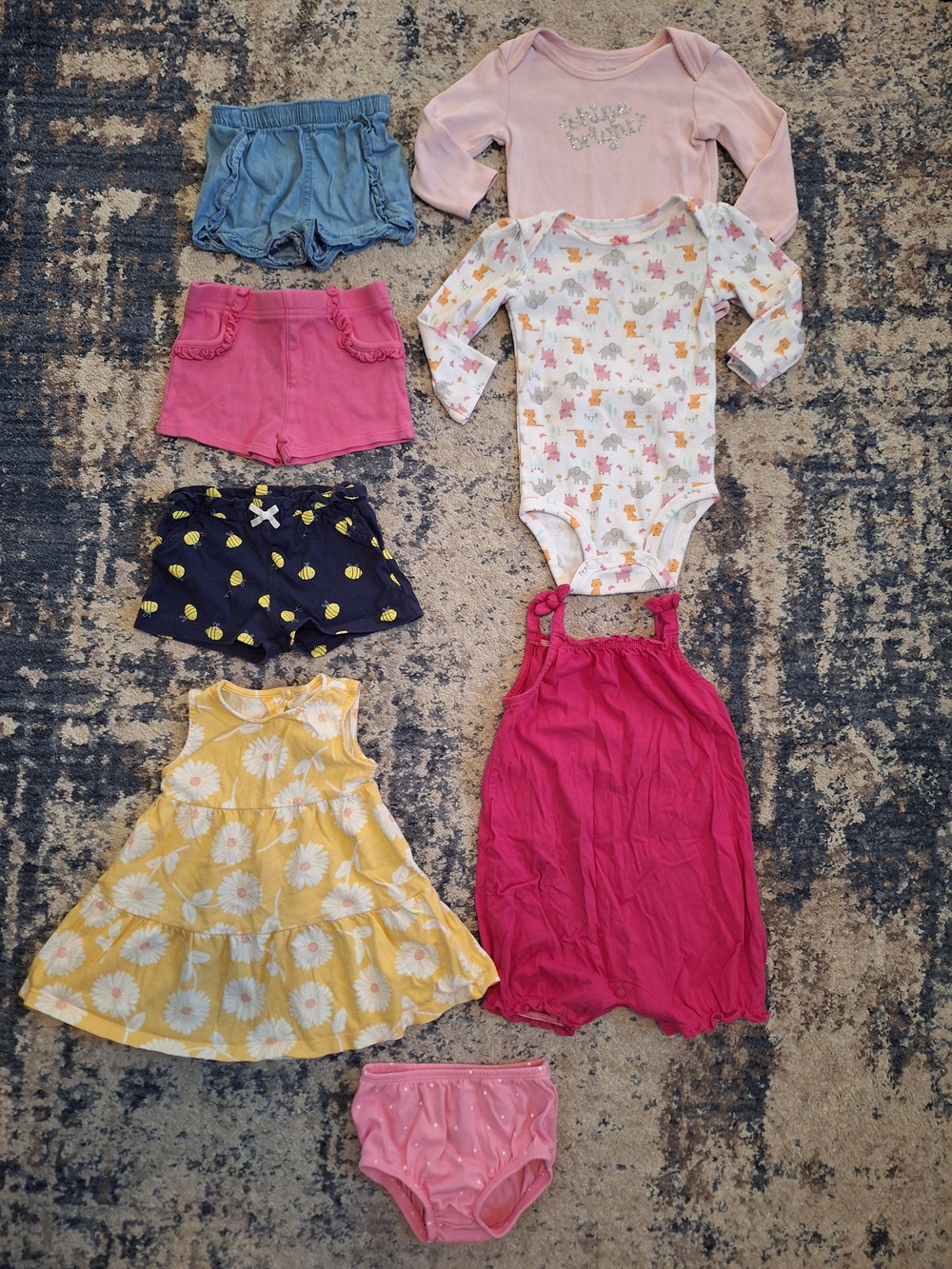Baby Girl's Size 6/9 And 9 Months Bundle